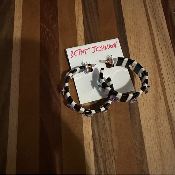 Betsey Johnson Stripe Flower Hoop Earrings - Picture 3 of 5